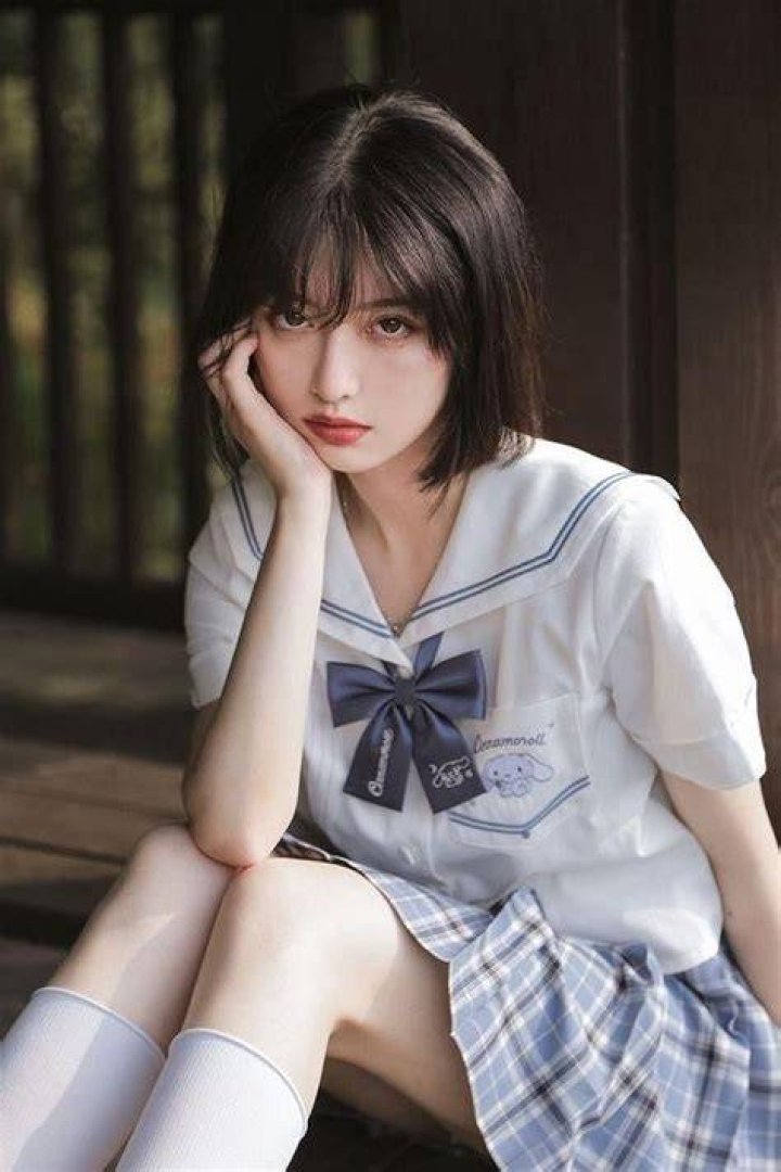 japanese jk girl gifを探すときの見分け方イメージ